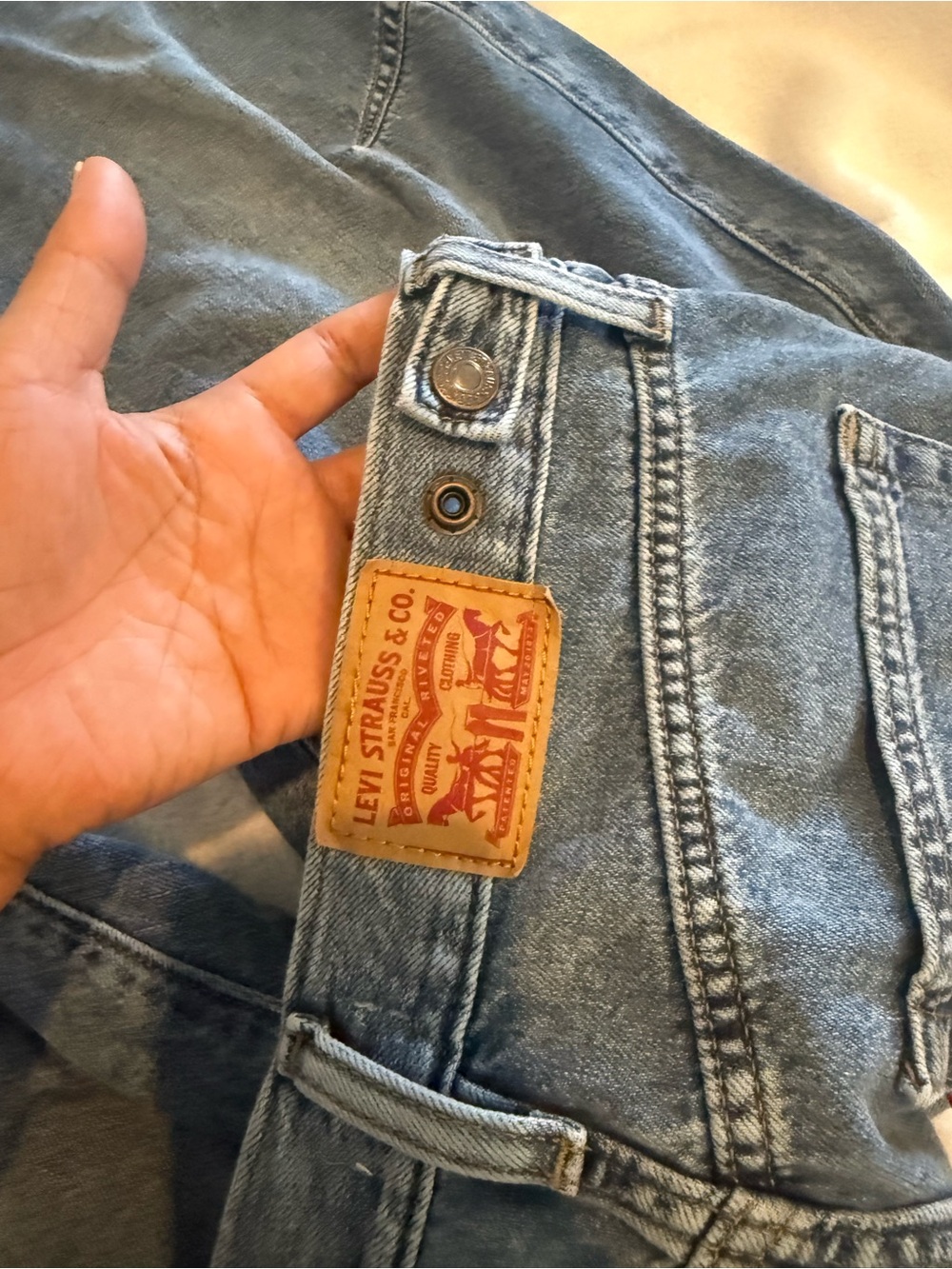 Levi's Cinch Barrel Jeans in Medium Blue Wash 27S - Picture 5 of 8